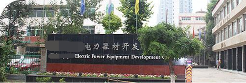 申江儲氣罐配套空壓機，應用于電力開發(fā)